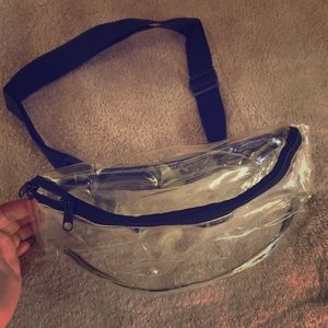 Cute and trendy, clear transparent Fanny pack!